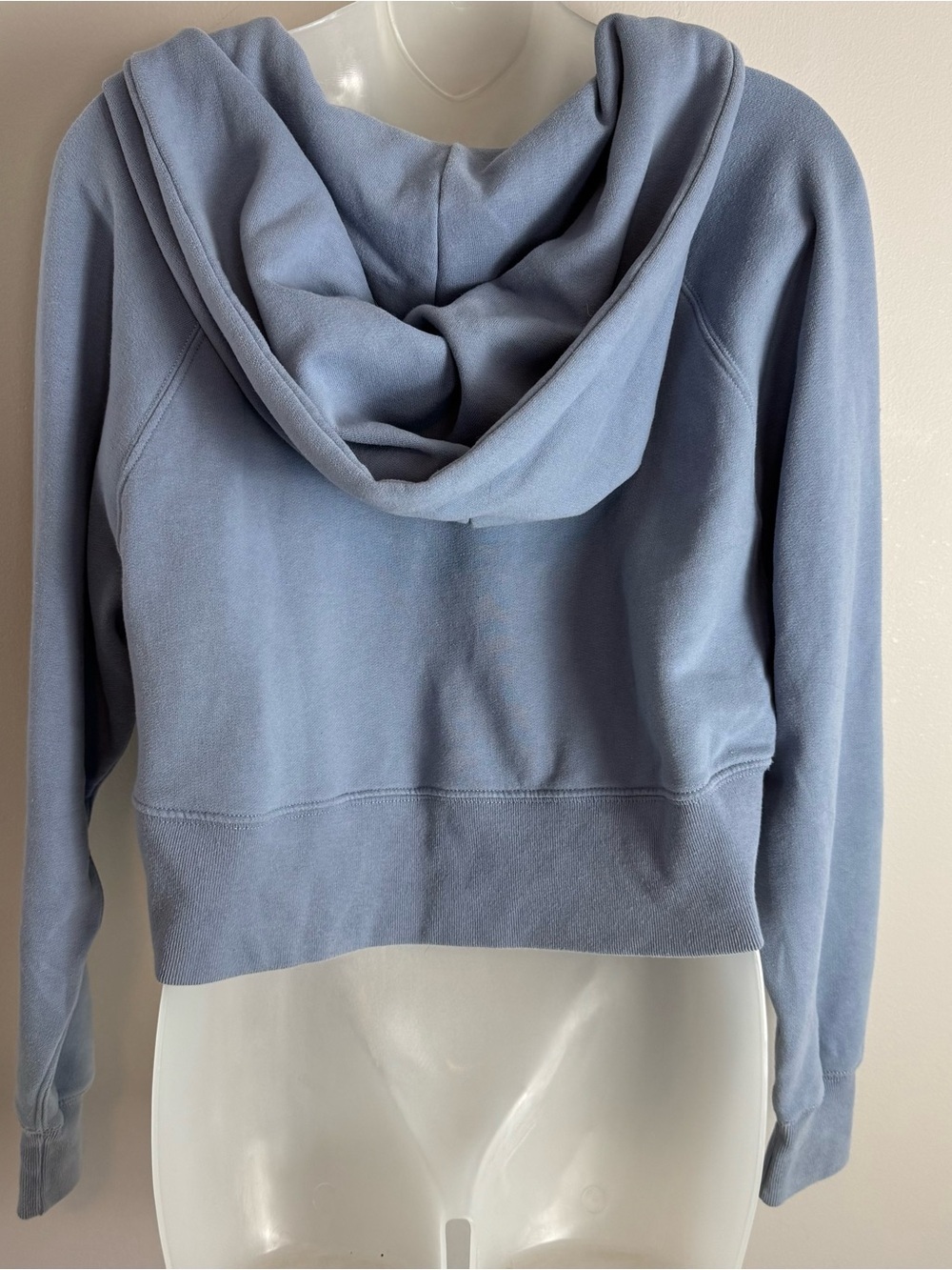 Abercrombie & Fitch Light Blue Cropped V-Neck Hoodie - Picture 5 of 6